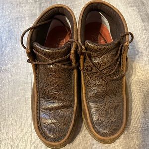 Ladies Twisted X Moccasin Size 6